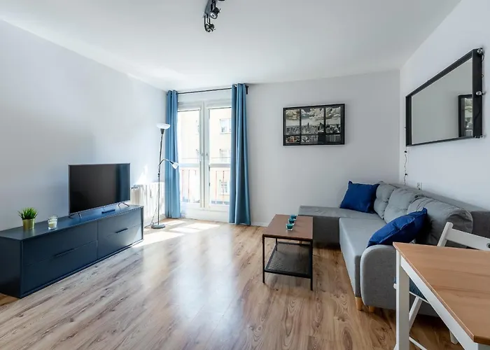 K22 - 3Min Walk - Capitol Music Theatre And National Forum Of Music Wrocław