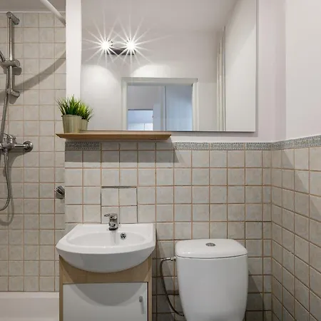 Apartamento K22 - 3Min Walk - Capitol Music Theatre And National Forum Of Music Breslavia