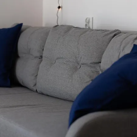 K22 - 3Min Walk - Capitol Music Theatre And National Forum Of Music *